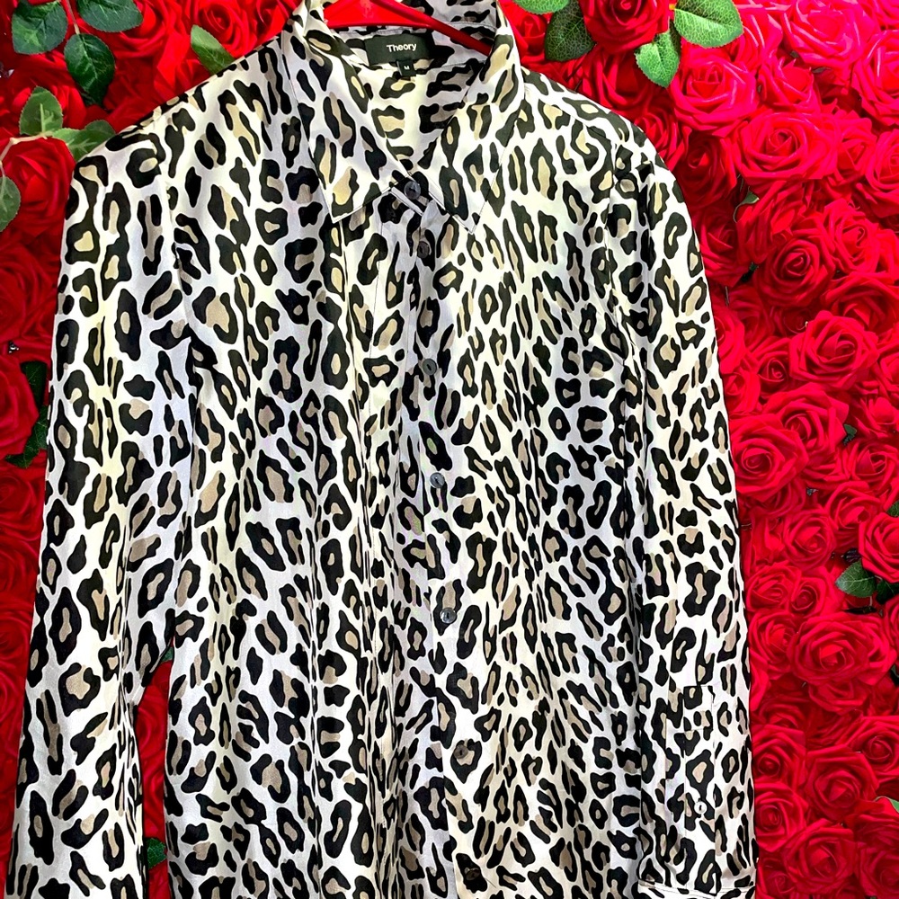 100% silk buttonLEOPARD PRINT down THEORY
